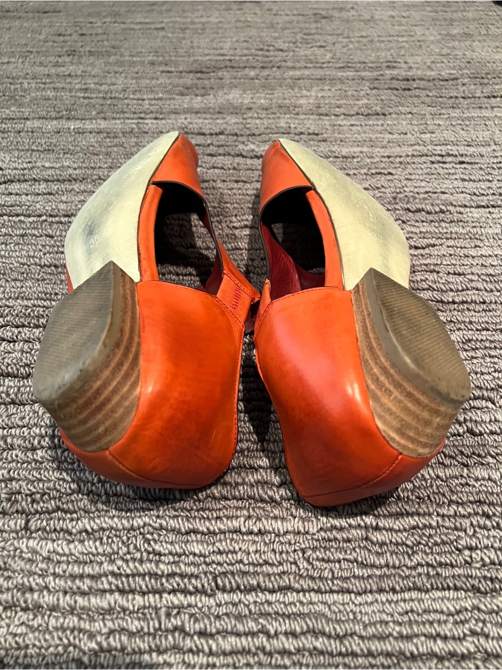 040 🇨🇦 Arnold Churgin Burnt Orange Soft Leather Italian flats, Size 8 - Picture 9 of 10